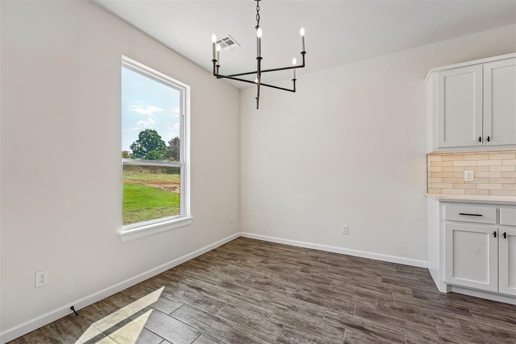 1304 Lighthorsemen Way Property Photo 13