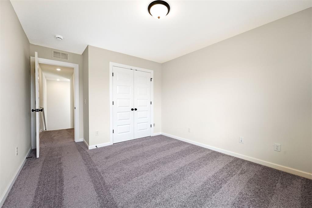 1304 Lighthorsemen Way Property Photo 18