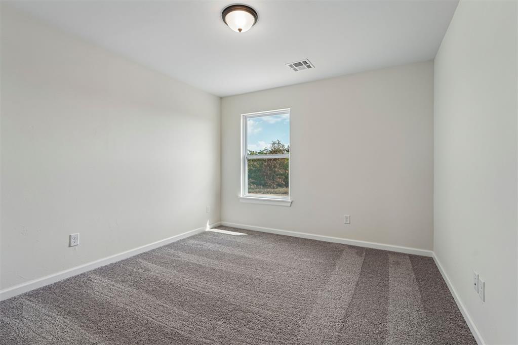 1304 Lighthorsemen Way Property Photo 20
