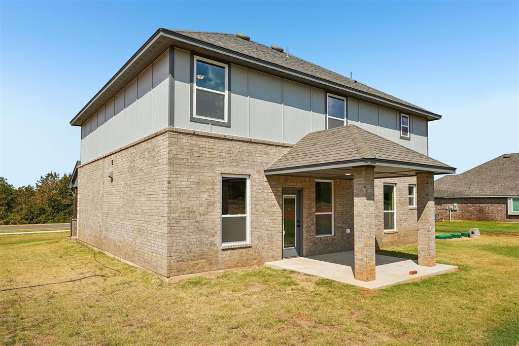 1304 Lighthorsemen Way Property Photo 28