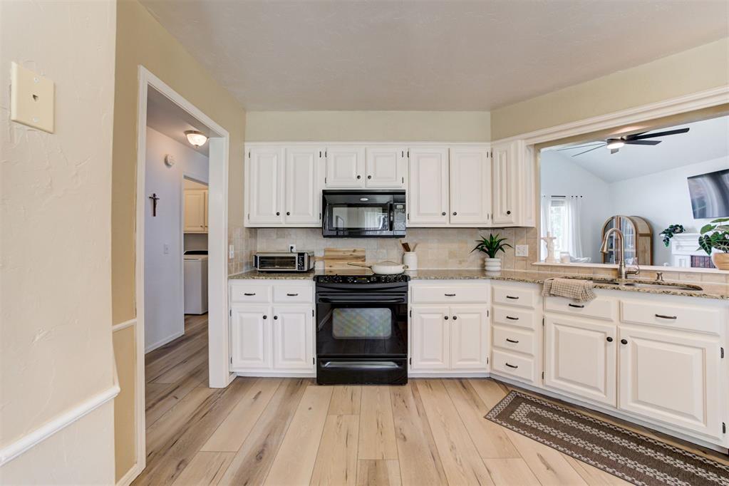 1209 Salem Avenue Property Photo 14