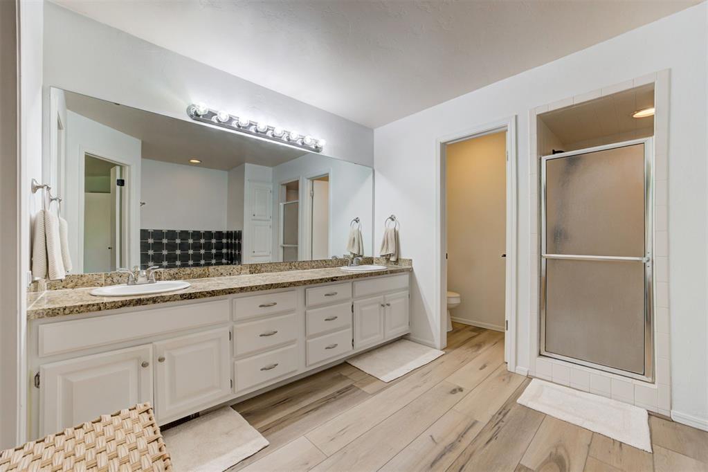 1209 Salem Avenue Property Photo 25