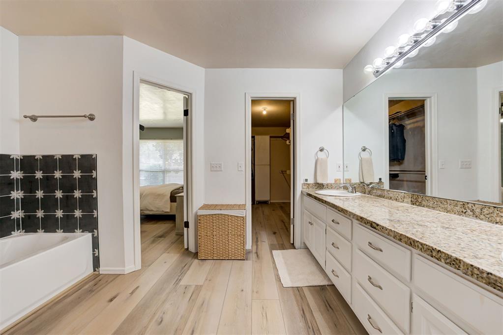 1209 Salem Avenue Property Photo 29