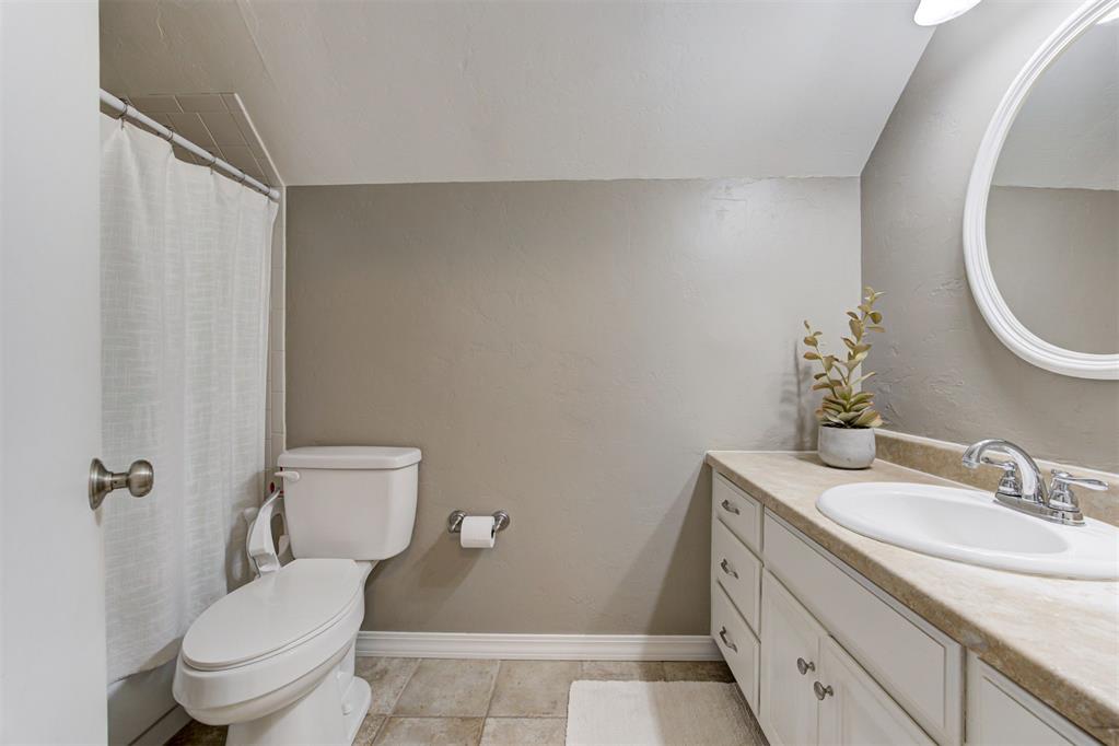 1209 Salem Avenue Property Photo 35