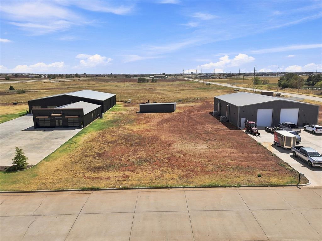 645 Industrial Parkway Property Photo 3