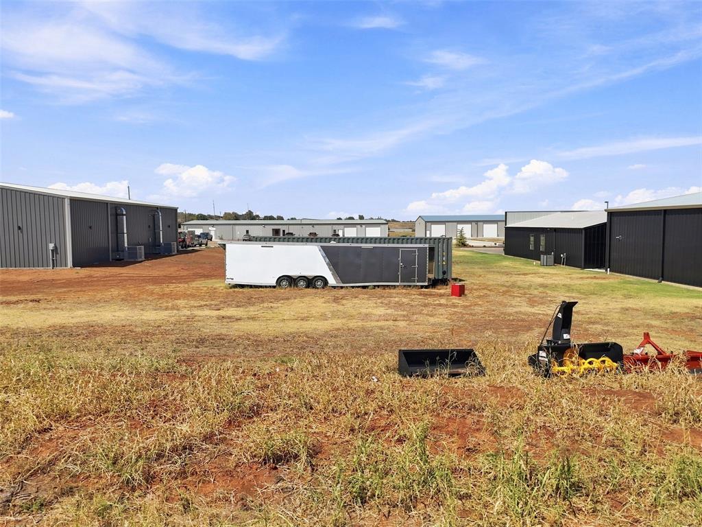 645 Industrial Parkway Property Photo 16