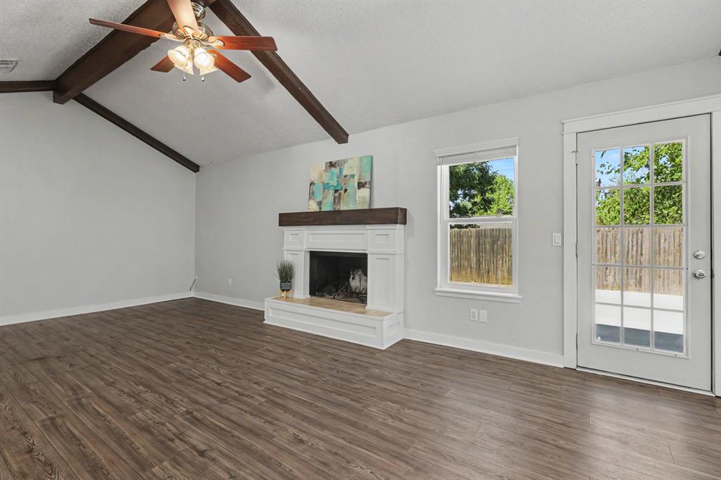 713 Banner Avenue Property Photo 2