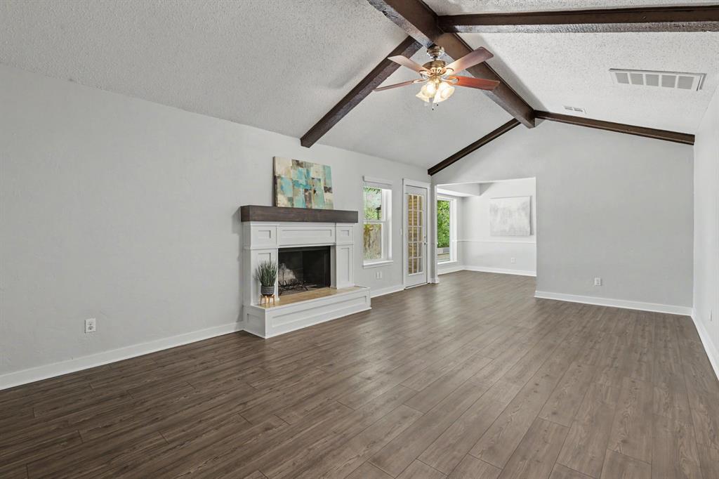 713 Banner Avenue Property Photo 7