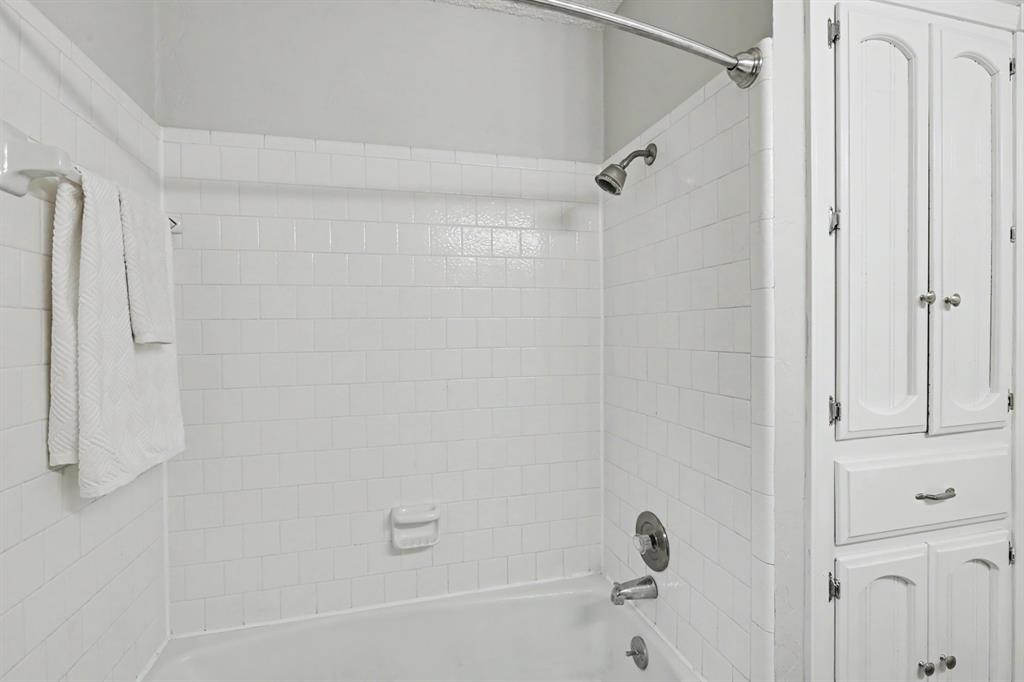 713 Banner Avenue Property Photo 21