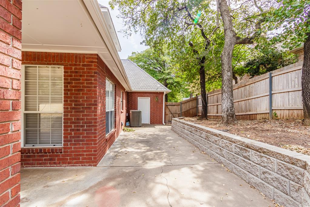 2209 Wildwood Terrace Property Photo 43