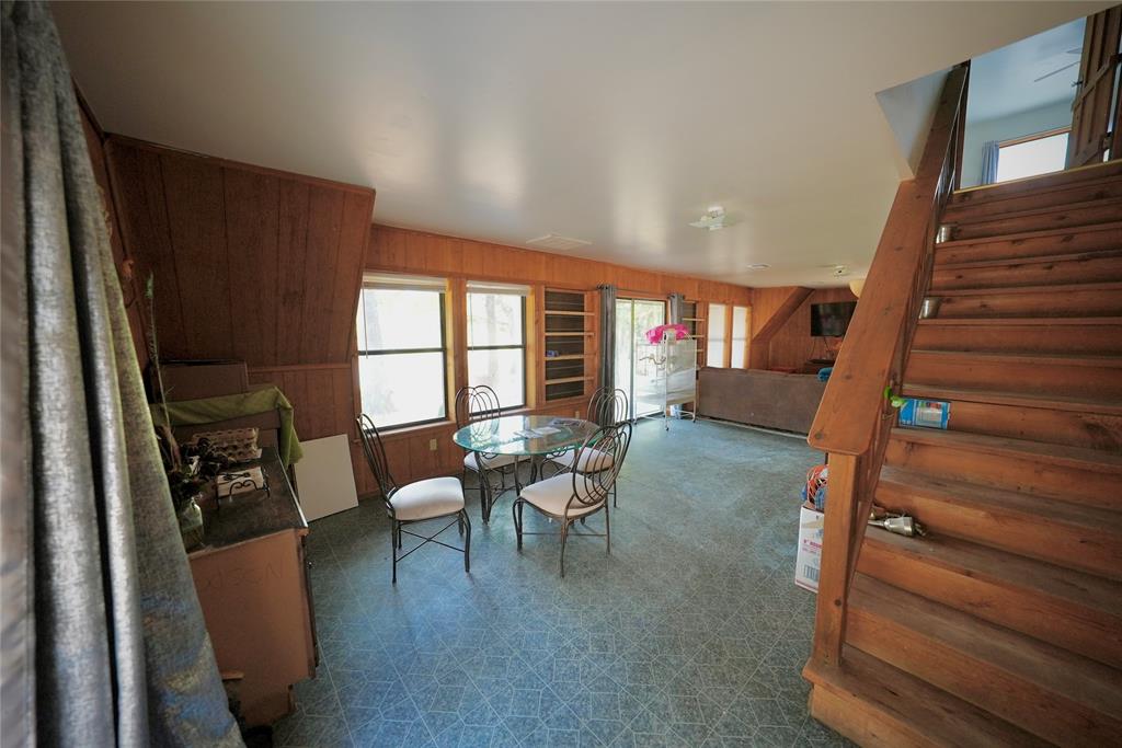 52469 W Highway 16 Property Photo 4