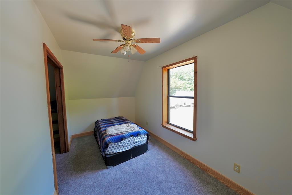 52469 W Highway 16 Property Photo 21