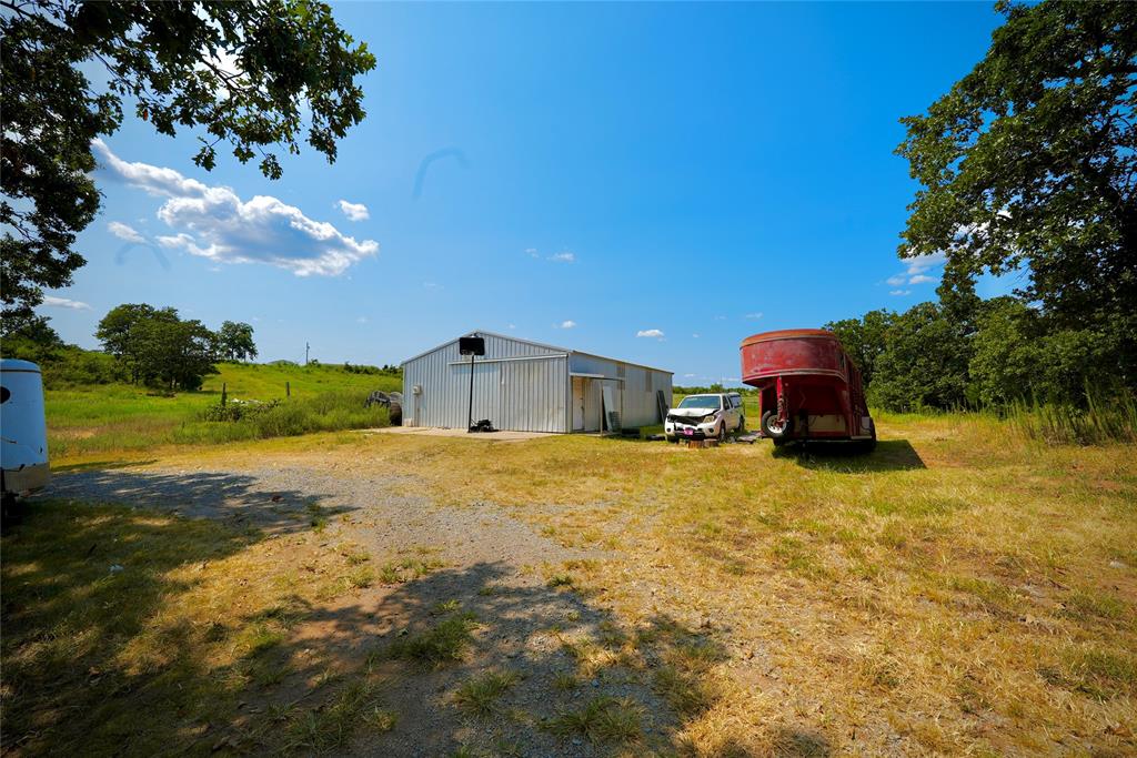 52469 W Highway 16 Property Photo 30