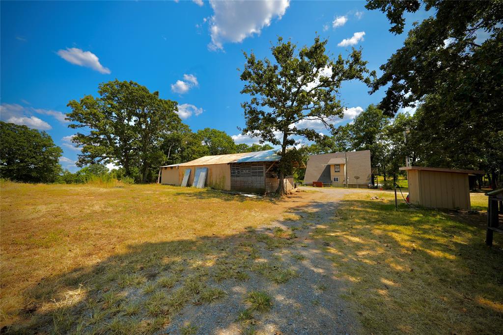 52469 W Highway 16 Property Photo 31