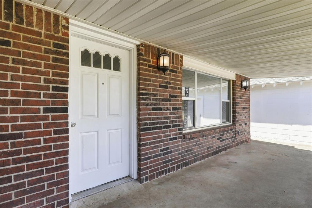 10220 Ne 19th Street Property Photo 8