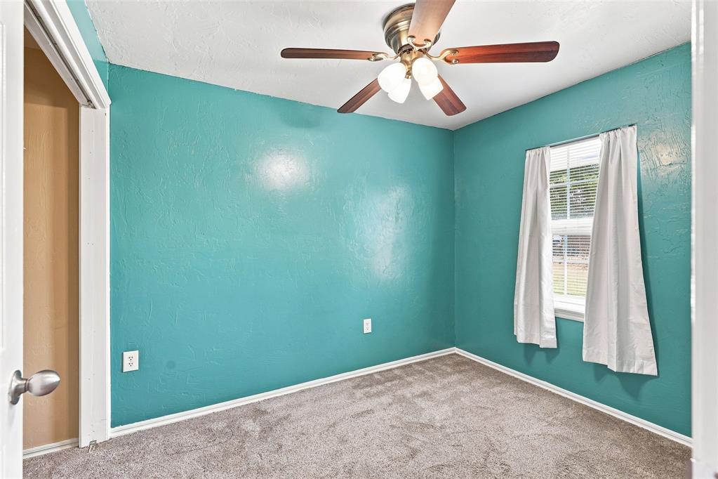 10220 Ne 19th Street Property Photo 24