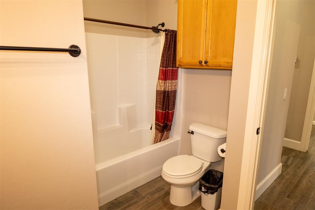 401 E Robert S Kerr Boulevard Property Photo 25