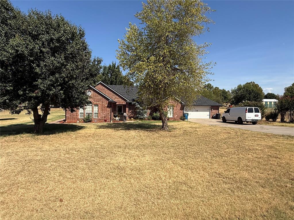 873 Oaklawn Drive Property Photo 2