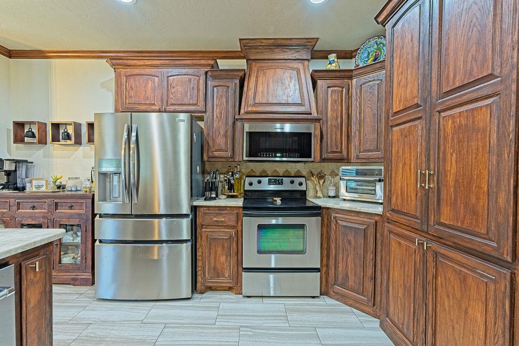2422 Blackoak Court Property Photo 10