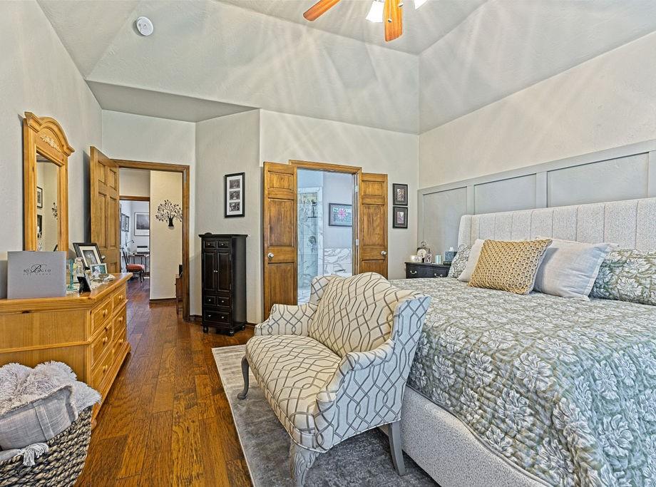 2422 Blackoak Court Property Photo 13