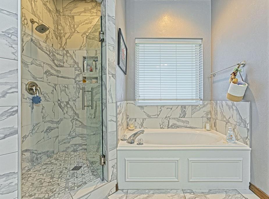 2422 Blackoak Court Property Photo 15