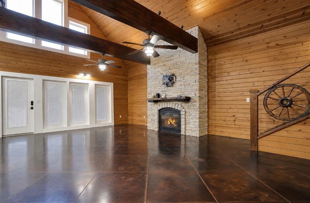 22331 E 1180 Road Property Photo 5