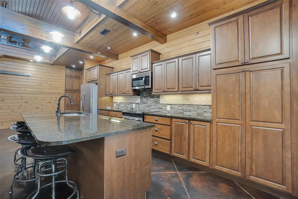 22331 E 1180 Road Property Photo 9