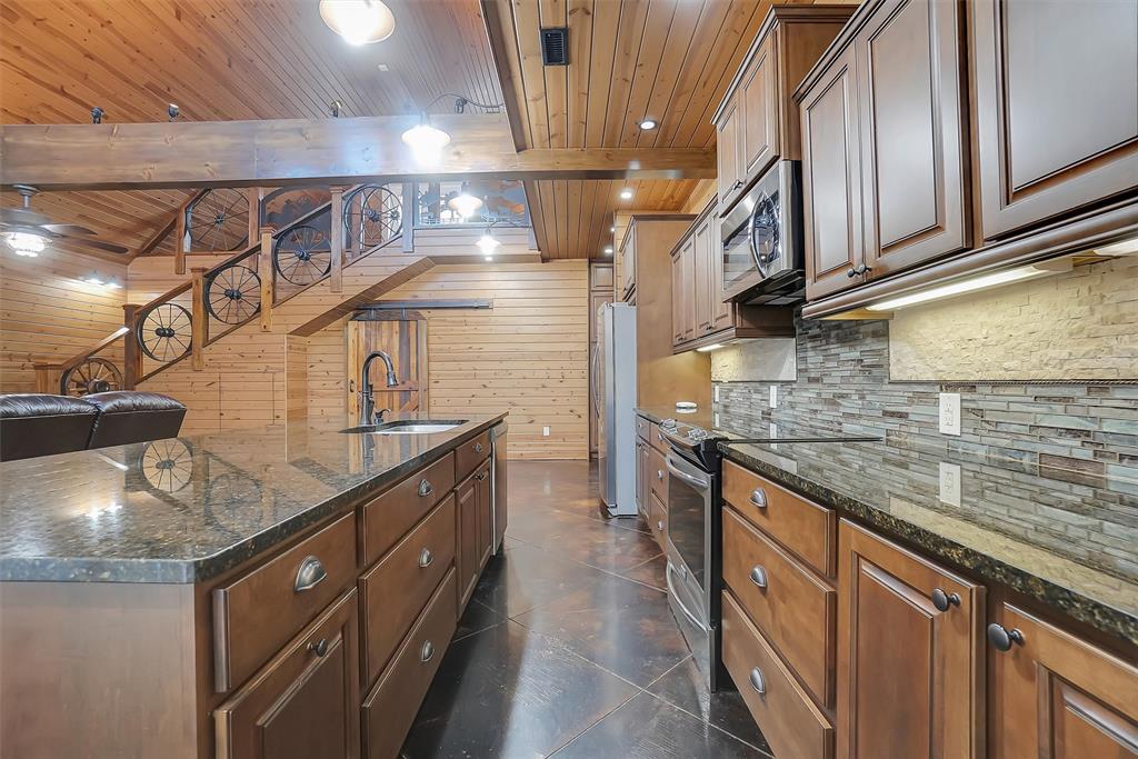 22331 E 1180 Road Property Photo 10
