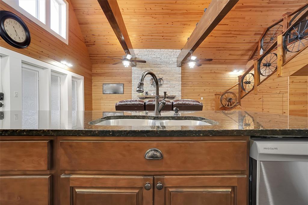 22331 E 1180 Road Property Photo 11