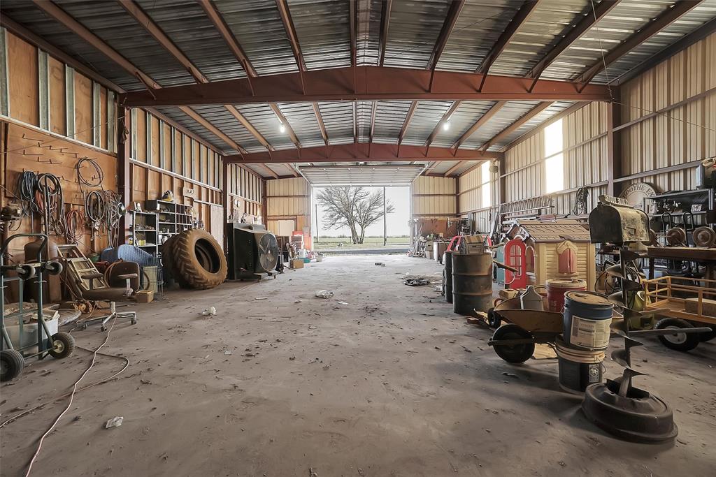 22331 E 1180 Road Property Photo 27