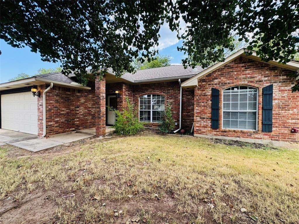 400 Bent Tree Road Property Photo 1