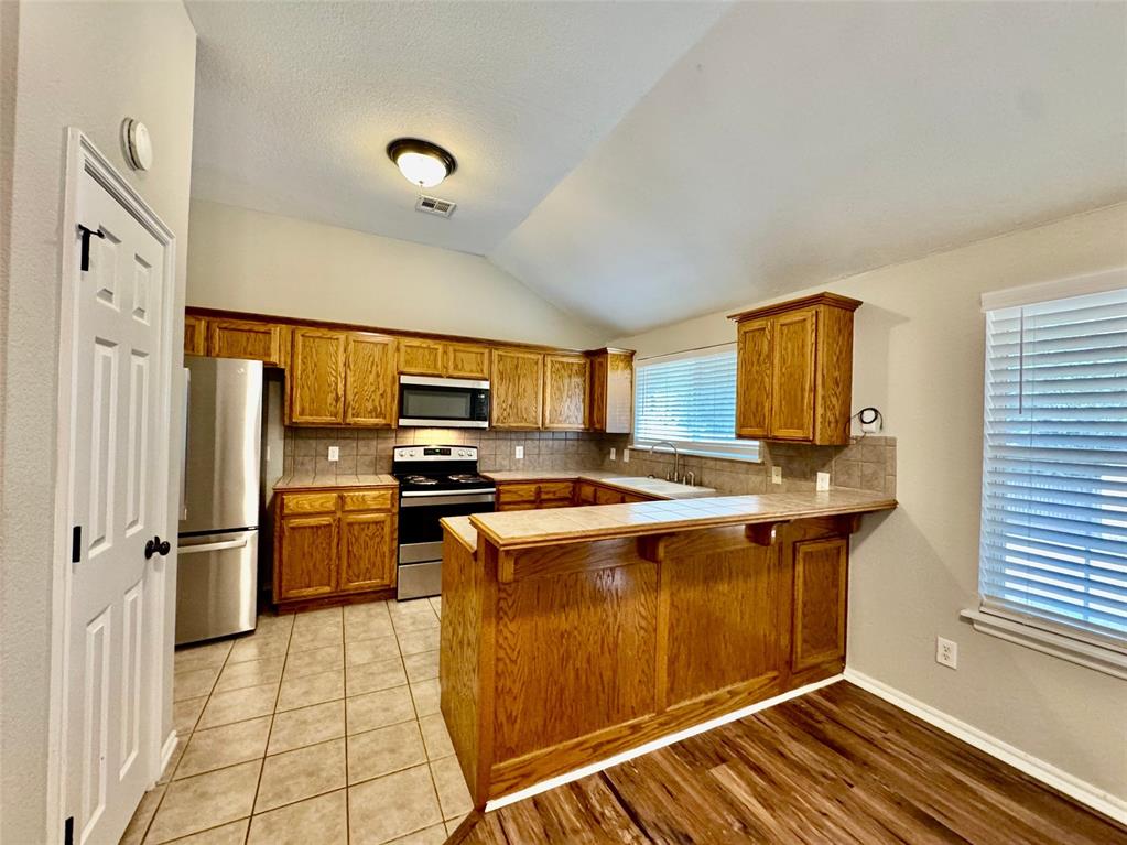 400 Bent Tree Road Property Photo 9