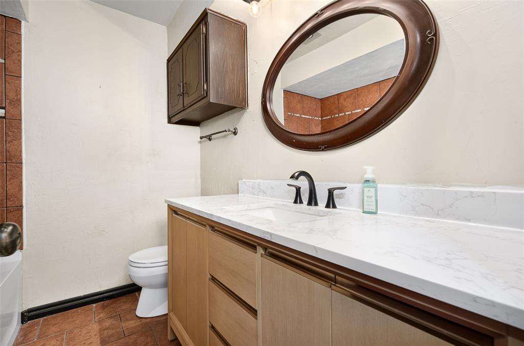 108 W Parkland Drive Property Photo 16