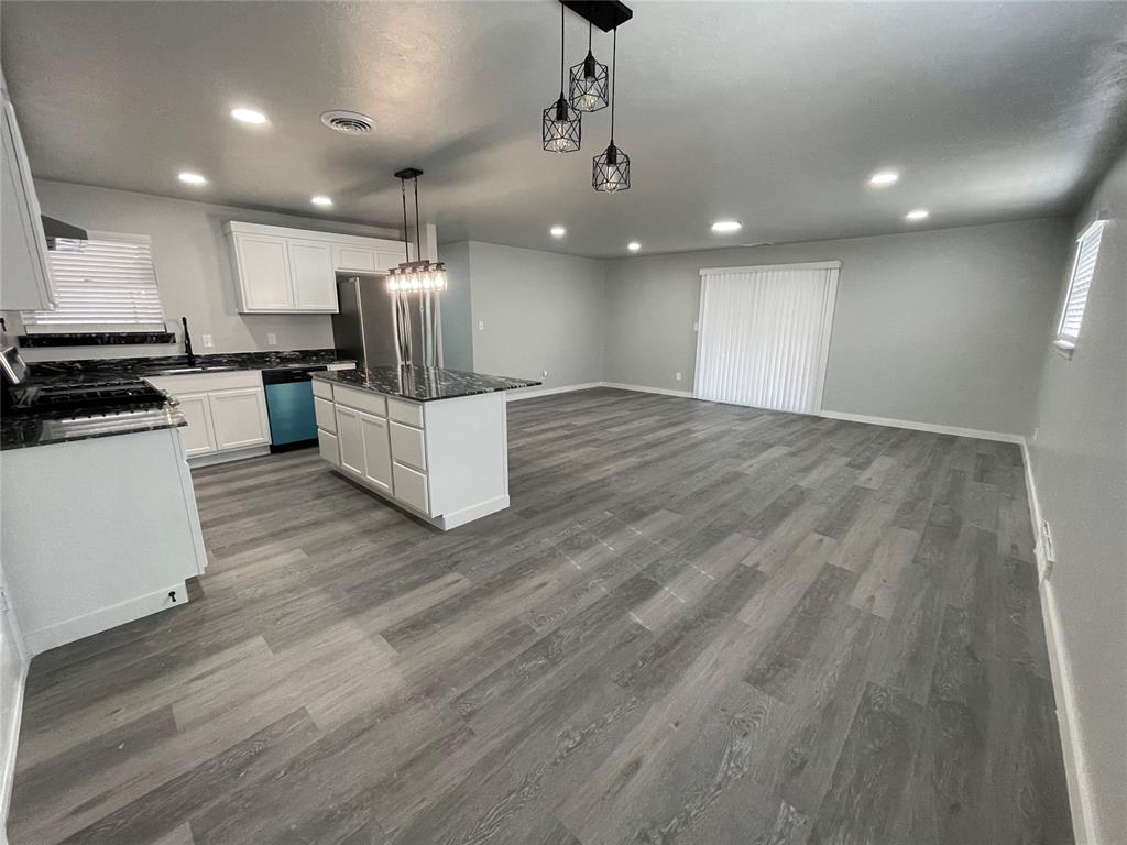 2520 Sw 63rd Place Property Photo 2
