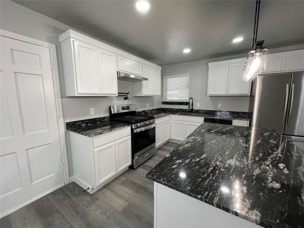 2520 Sw 63rd Place Property Photo 6