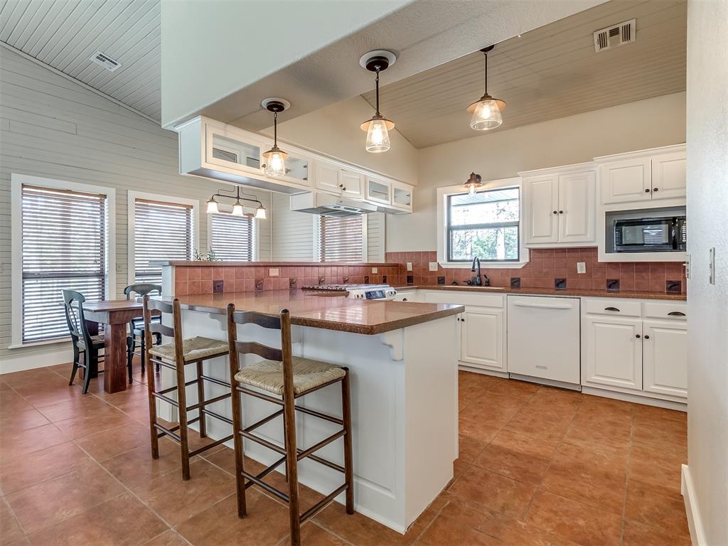 1656 Mcnally Road Property Photo 12