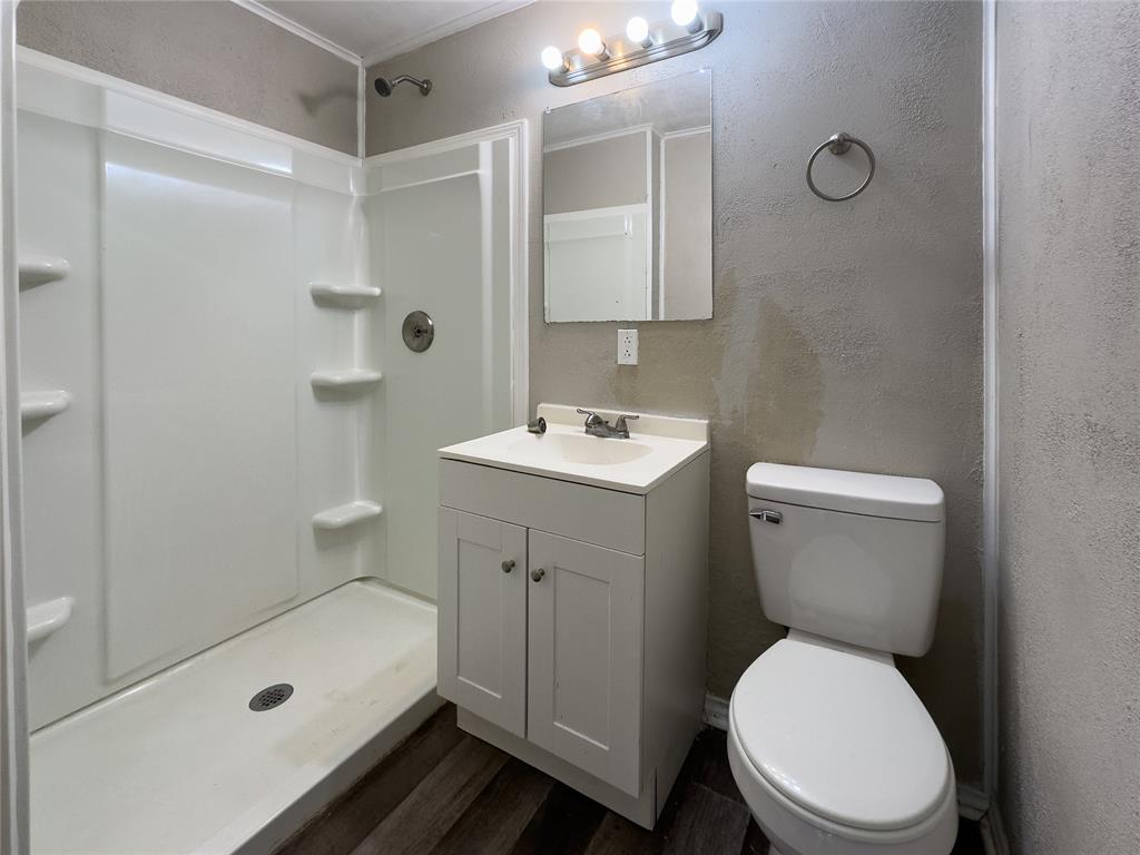 439 S 66th East Avenue Property Photo 14