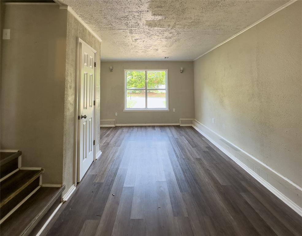 439 S 66th East Avenue Property Photo 15
