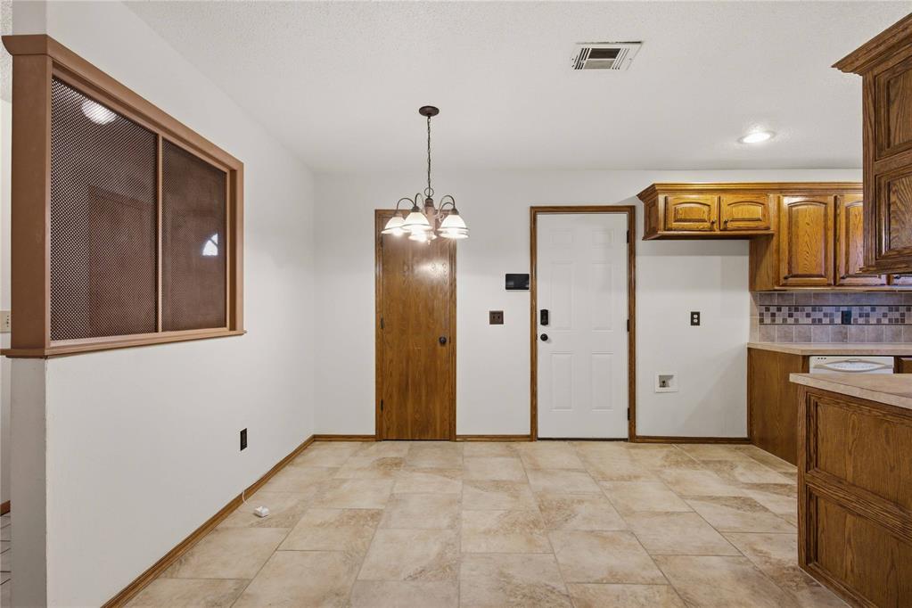 612 Moraine Avenue Property Photo 5