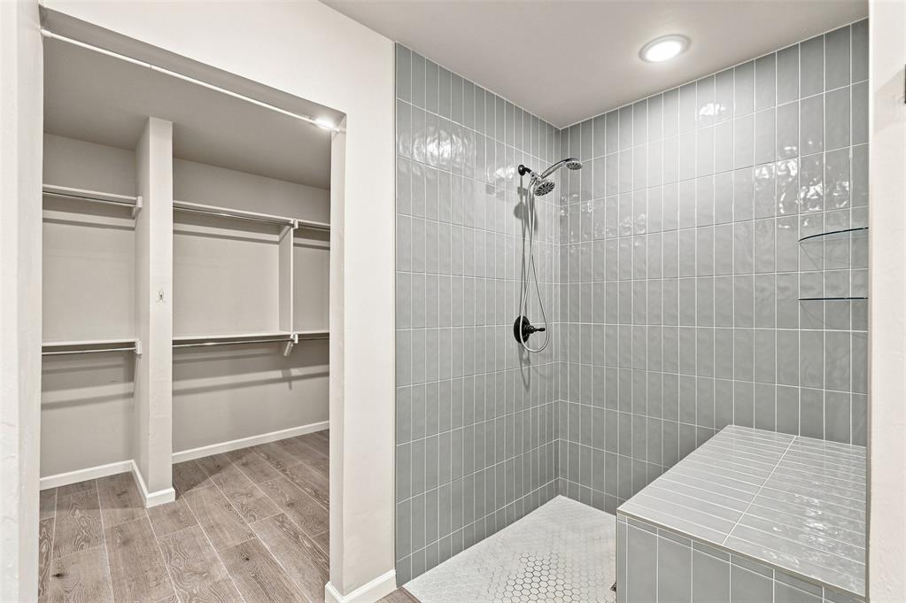 9508 Megans Way Property Photo 22