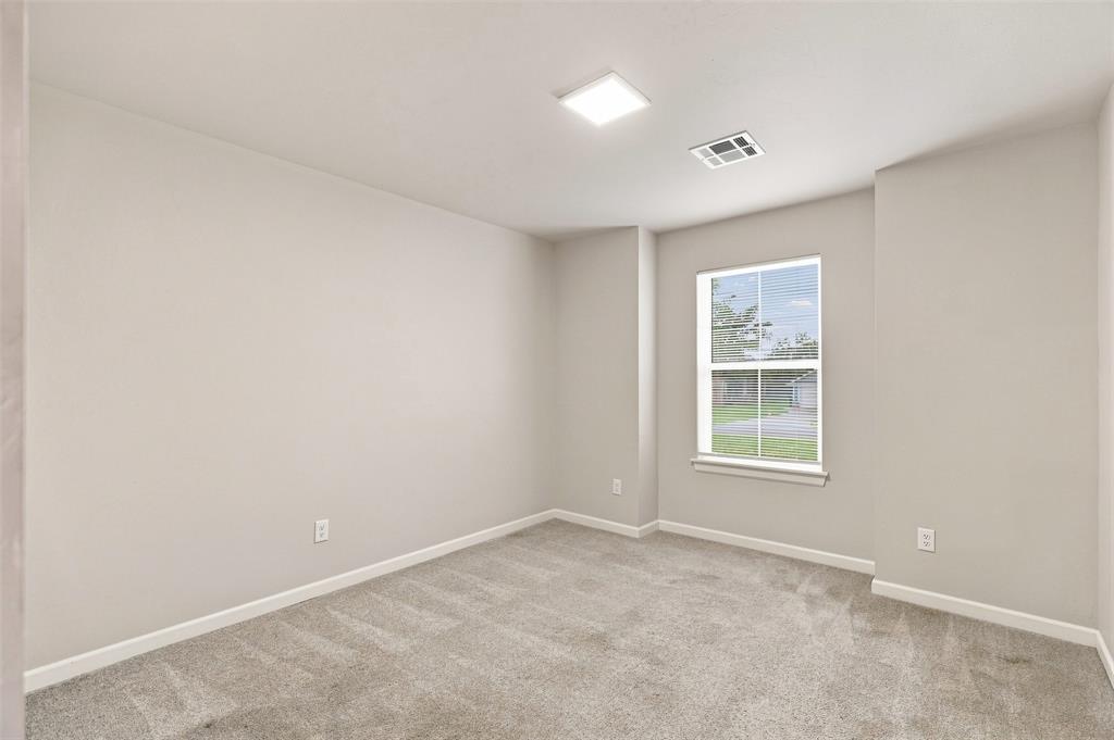 9508 Megans Way Property Photo 28