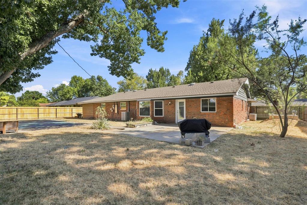 2603 Brentwood Drive Property Photo 32