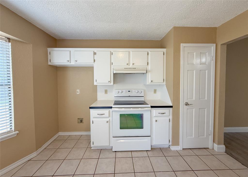 1009 Nw 168th Street Property Photo 12