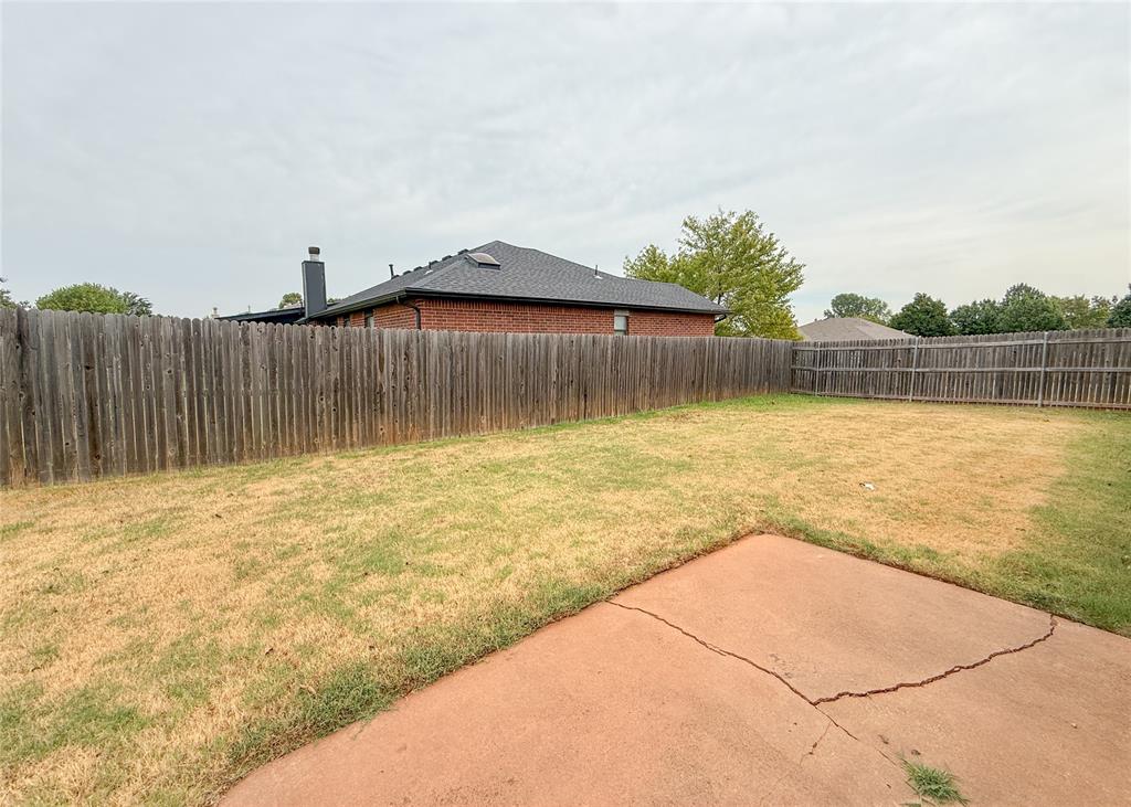 1009 Nw 168th Street Property Photo 30