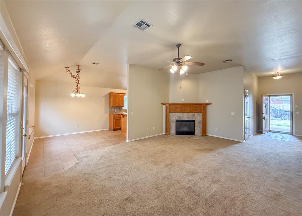 17553 Gold Drive Property Photo 2