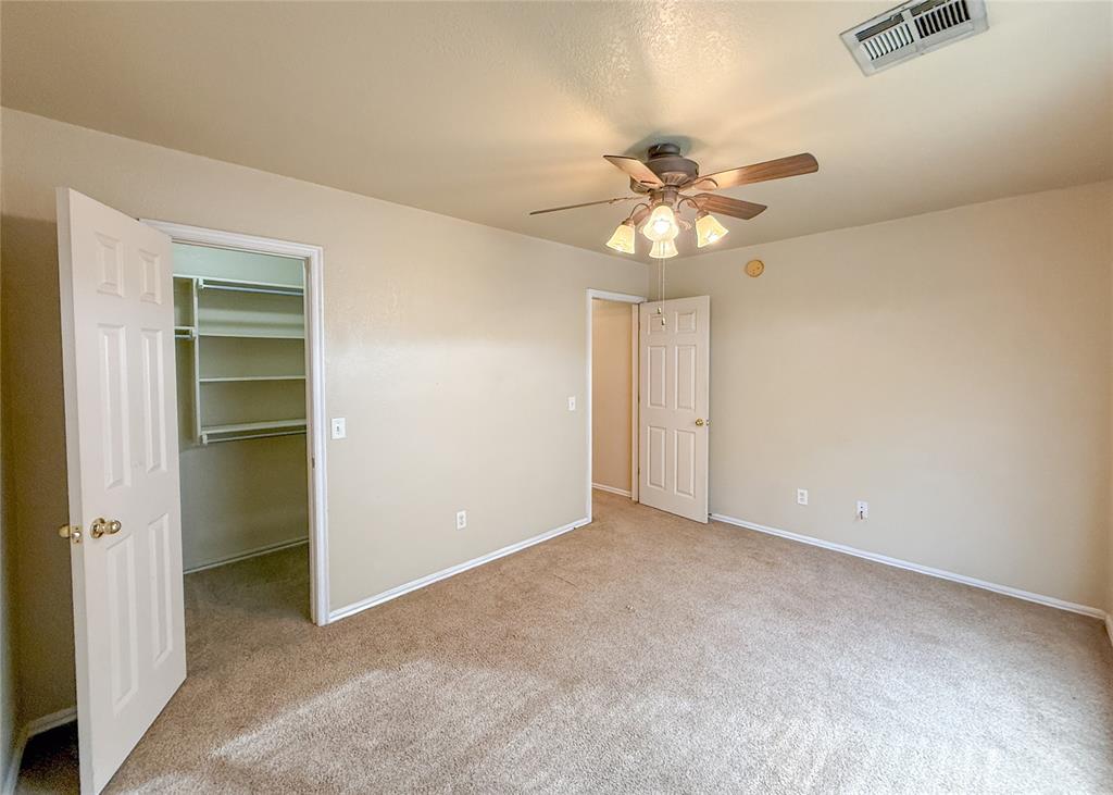 17553 Gold Drive Property Photo 11