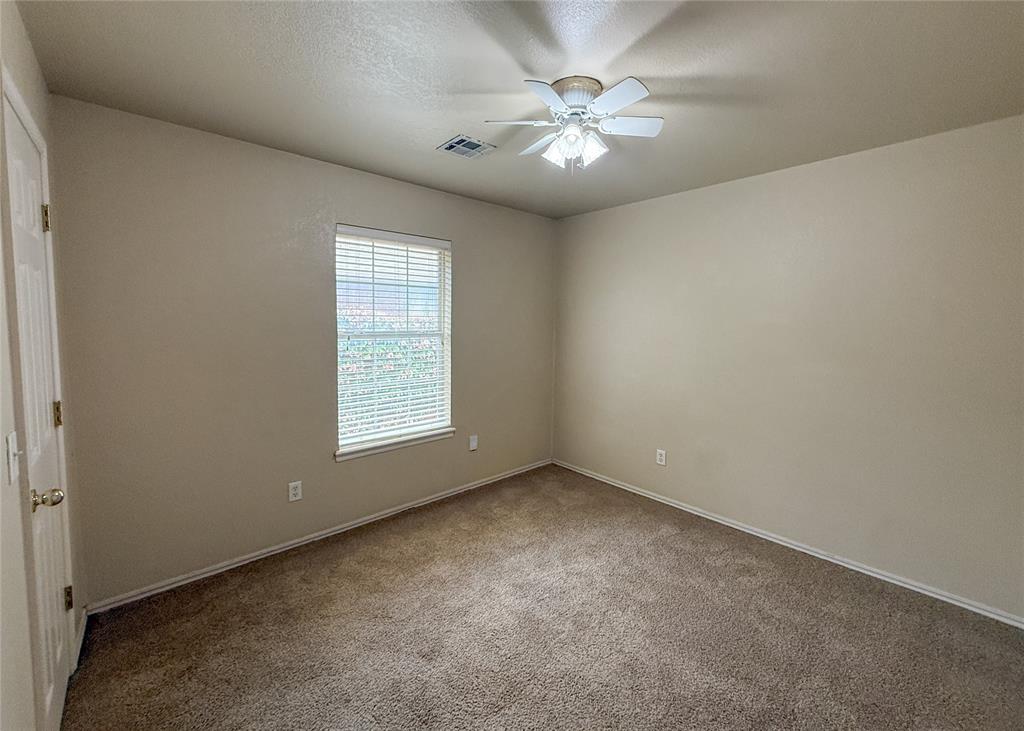 17553 Gold Drive Property Photo 15