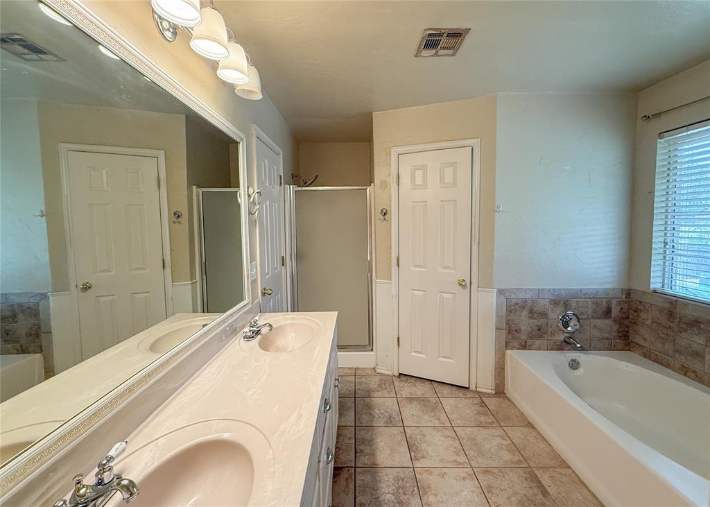 17553 Gold Drive Property Photo 22