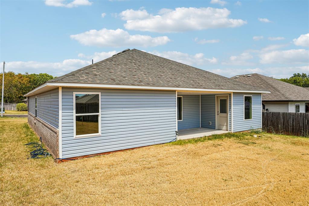 814 Twin Lakes Drive Property Photo 28
