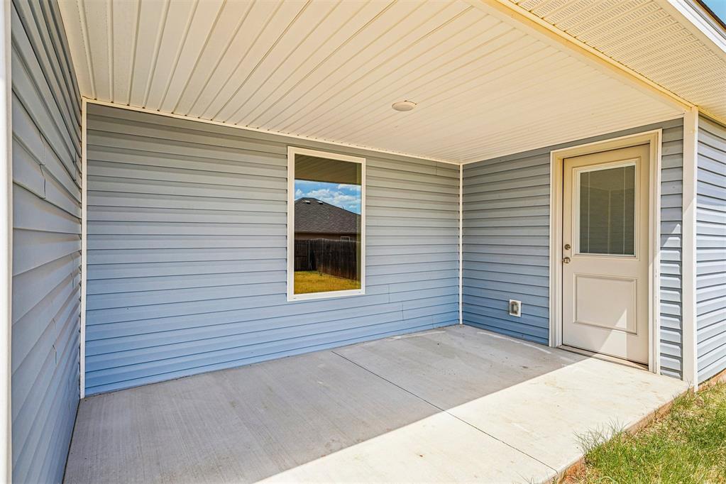 814 Twin Lakes Drive Property Photo 31